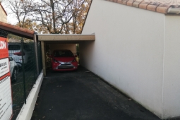 Carport avec abri de jardin en bois par ABRIDIS